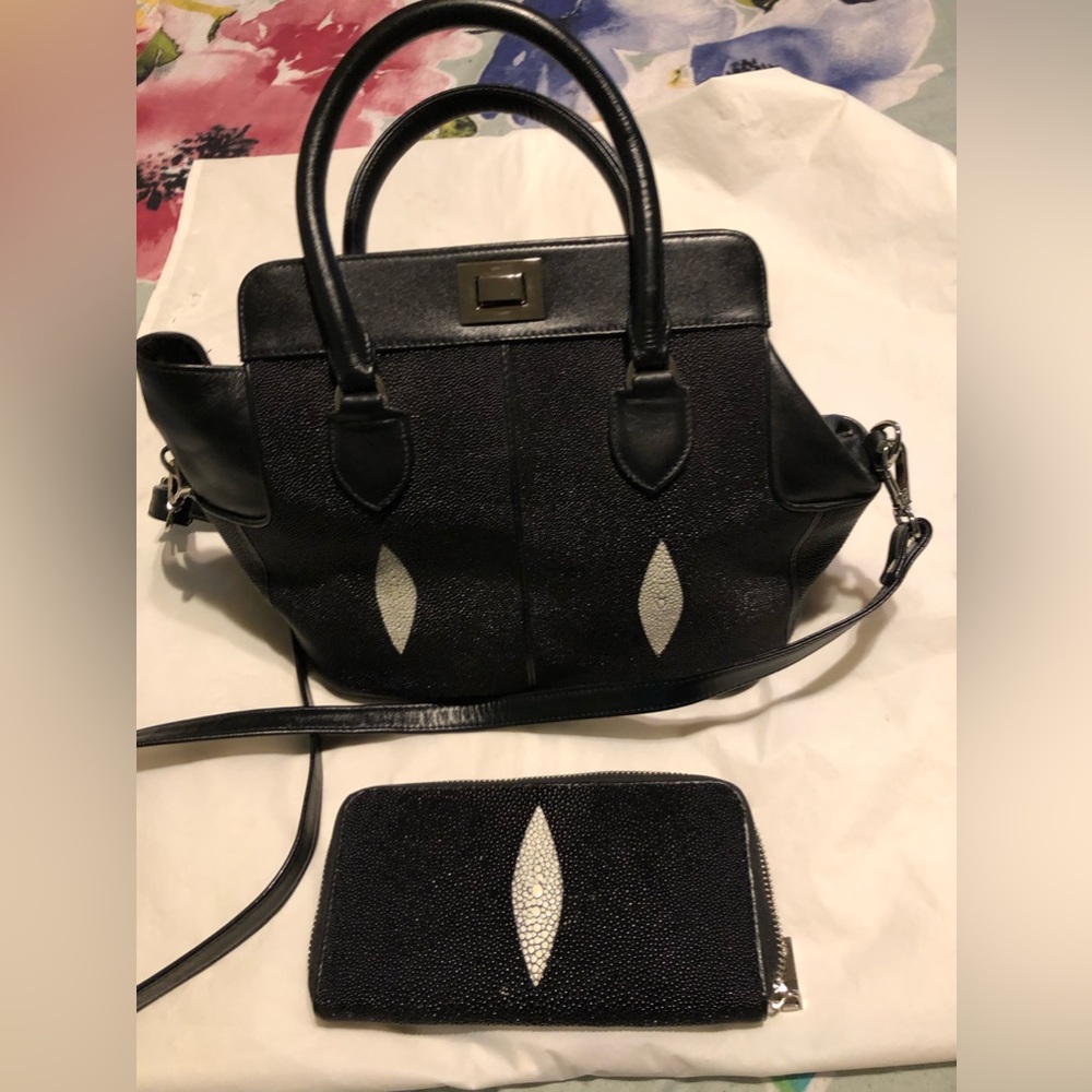 SJ Sarlisi Stingray Leather Purse with Matching Wallet